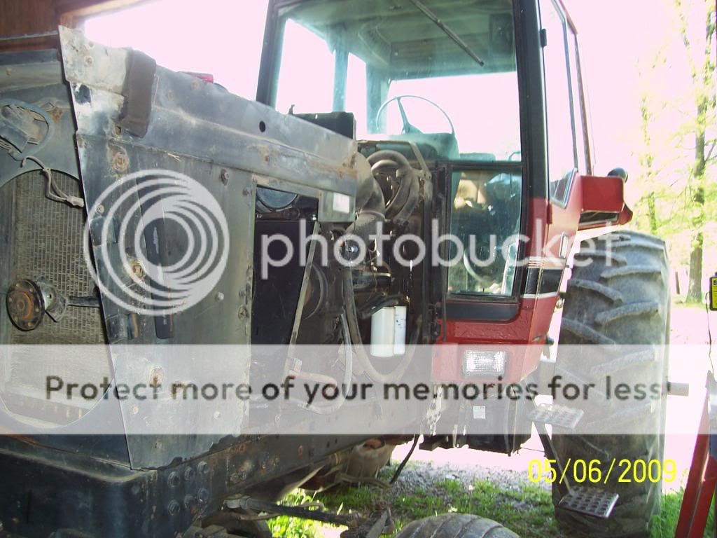 Doing more PM work on my tractors. Technical IH Talk Red Power