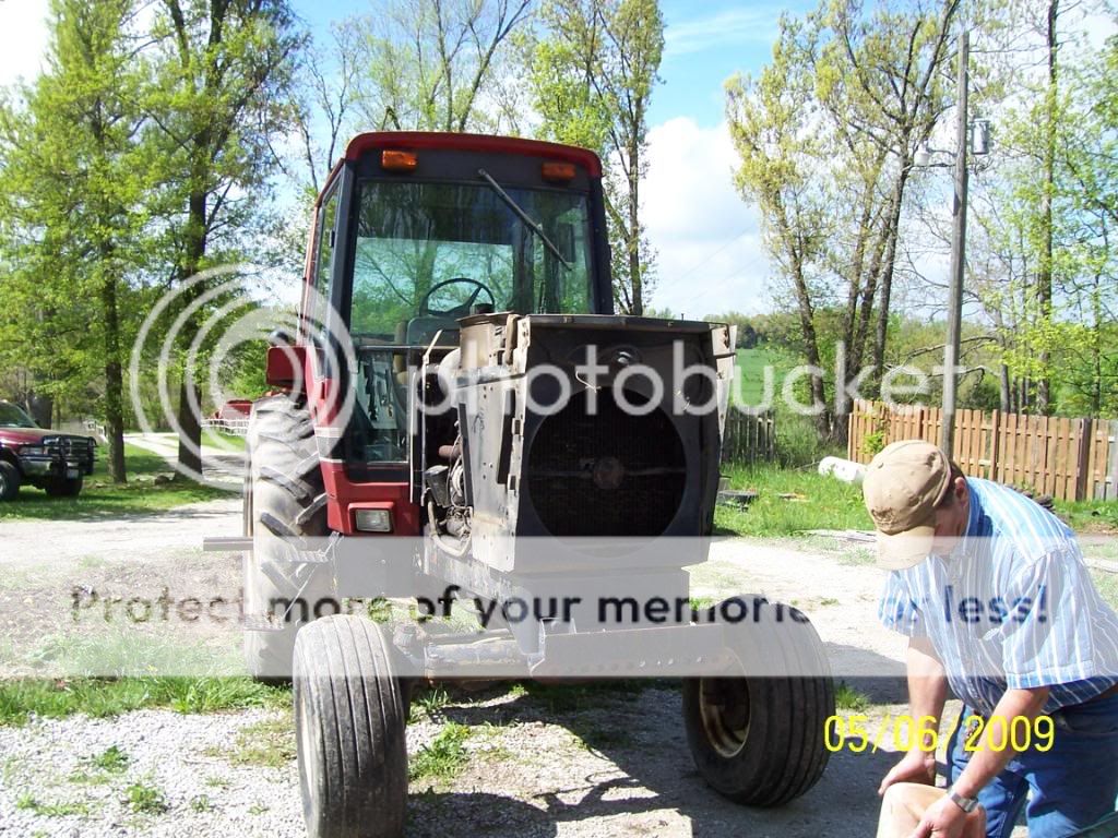 Doing more PM work on my tractors. Technical IH Talk Red Power