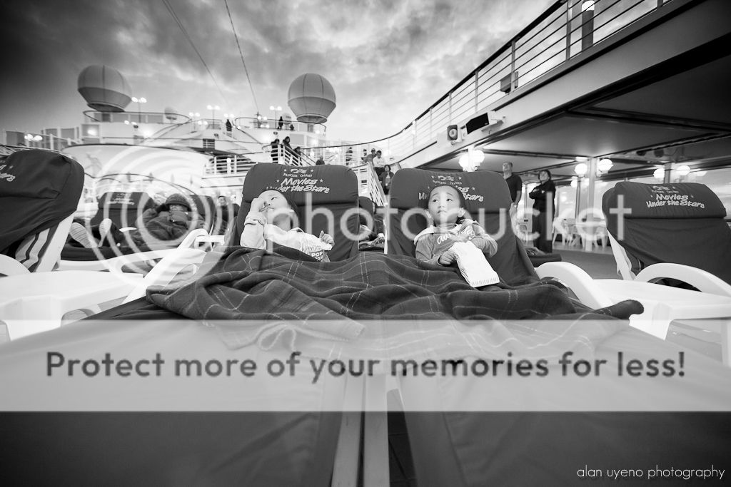 IMAGE: http://i378.photobucket.com/albums/oo230/alan_u1971/Alaska_May_2012/IMG_0469.jpg