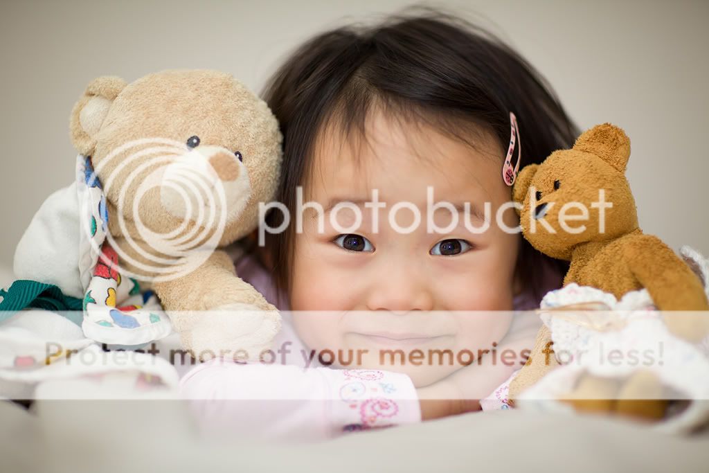 IMAGE: http://i378.photobucket.com/albums/oo230/alan_u1971/ellateddy5_1024.jpg