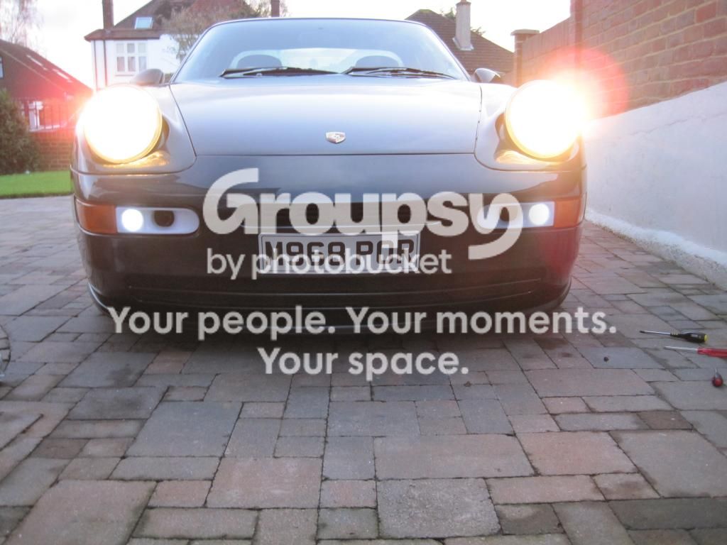 Changing fog lights - Porsche 968 UK